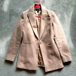 Forever 21 Taupe Size small will bend blazer/jacket.